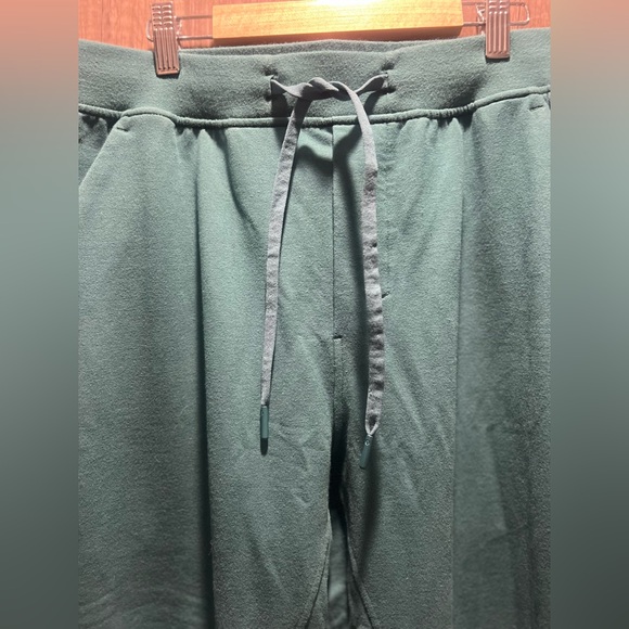 Lululemon Green Jasper Jogger Pants Sz Mens Large EUC - Picture 9 of 14